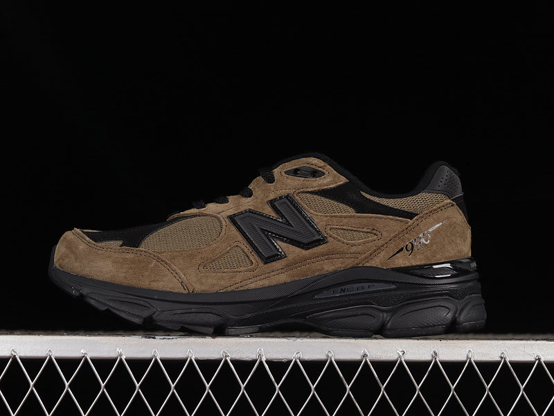 New Balance 990v3 [M990JJ3]