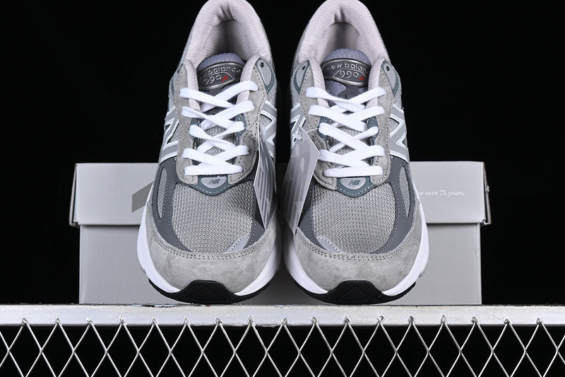 New Balance 990v6 [M990GL6]