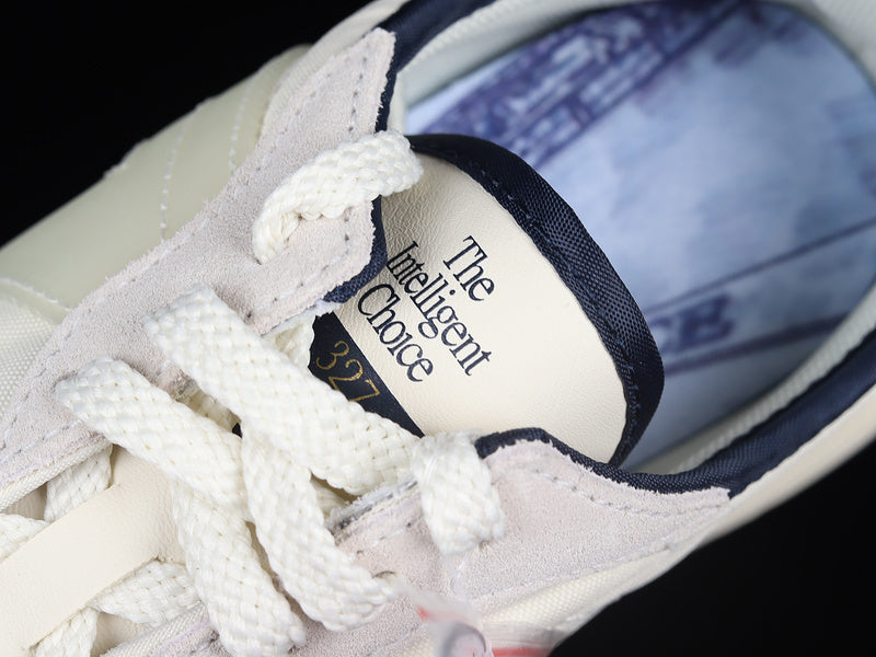 New Balance 327 [MS327AAC]