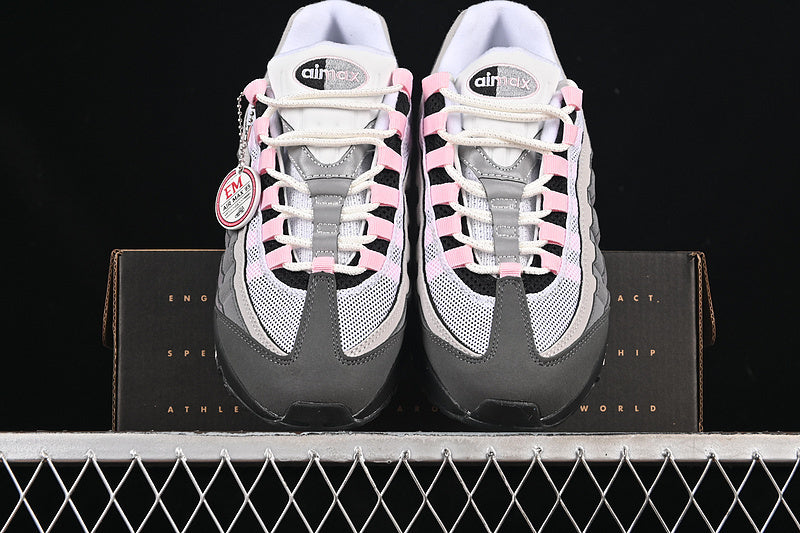 Nike Air Max 95 [CJ0588-001]
