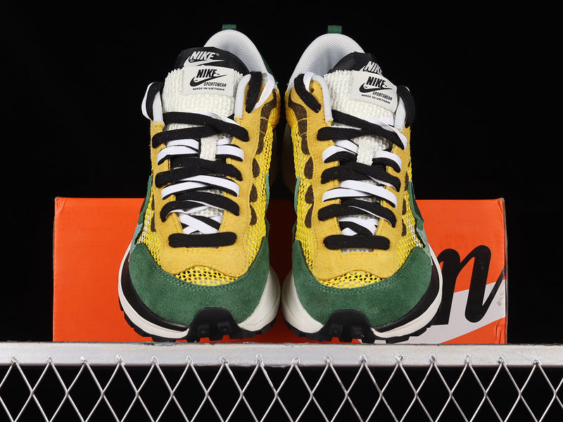 Nike x Sacai VaporWaffle [CV1363-700]