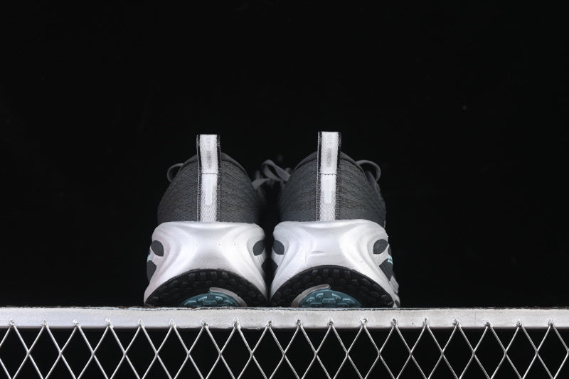 Nike Air Zoom Vomero Plus [IM6011-060]