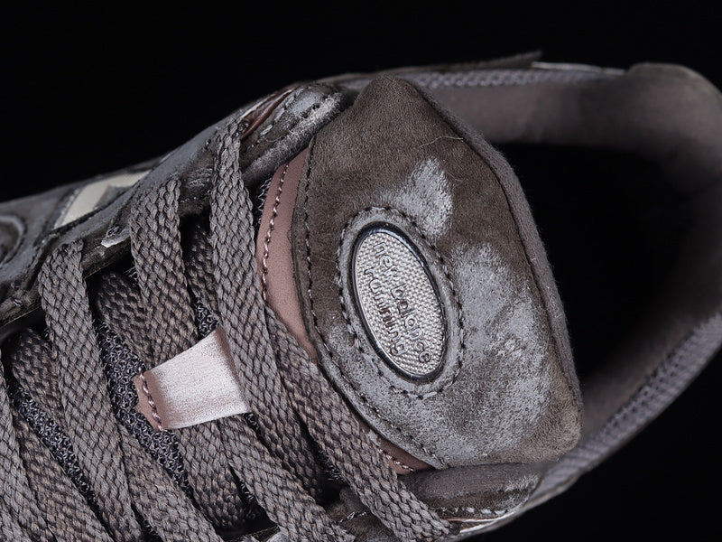 New Balance 2002R [ML2002RXA]