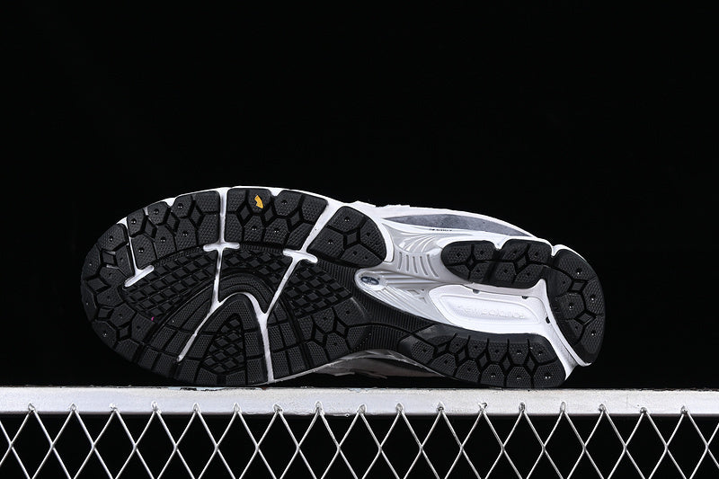New Balance 2002R [M2002RJD]