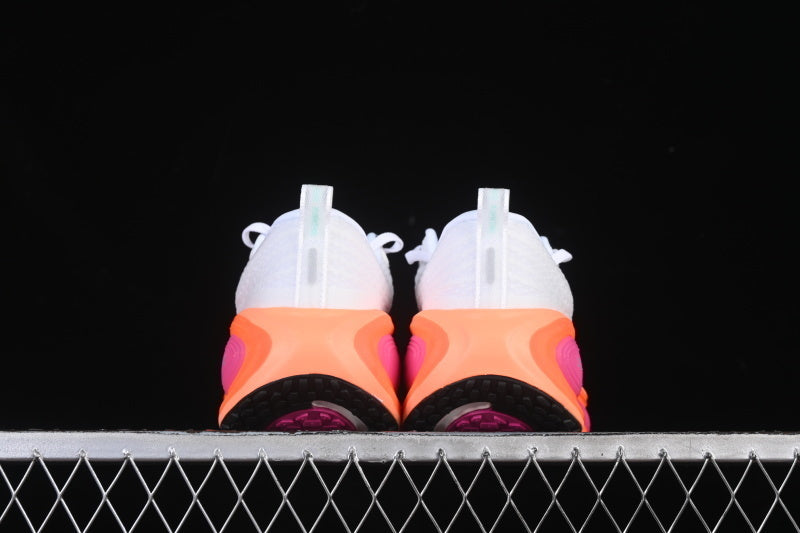 Nike Air Zoom Vomero Plus [HV8154-104]