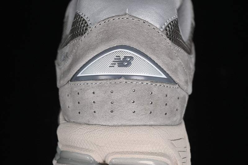 New Balance 2002R Refined Future [ML2002RC]