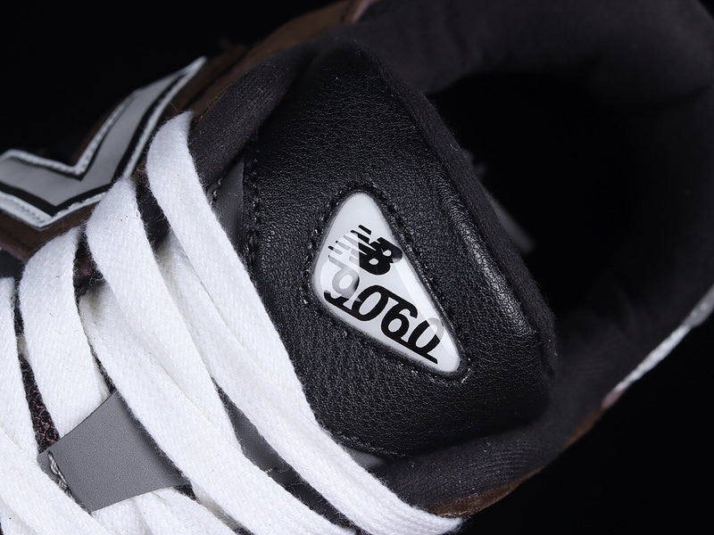 New Balance 9060 [U9060BRN]