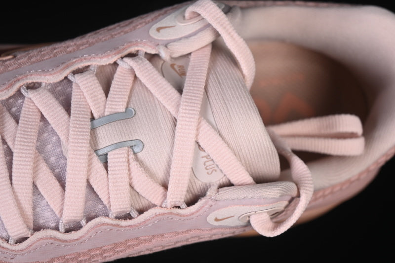 Nike Vomero Plus [HV8154-601]