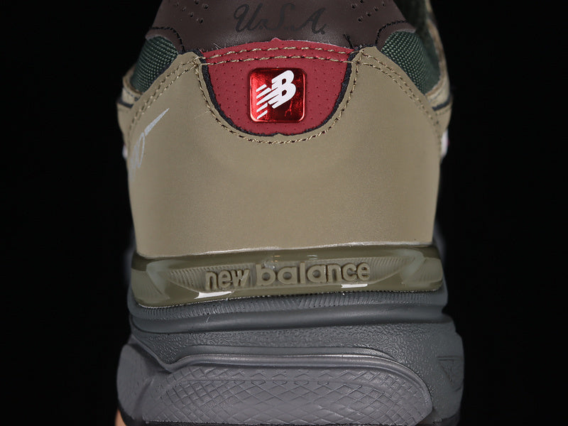 New Balance 990v3 [M990GP3]