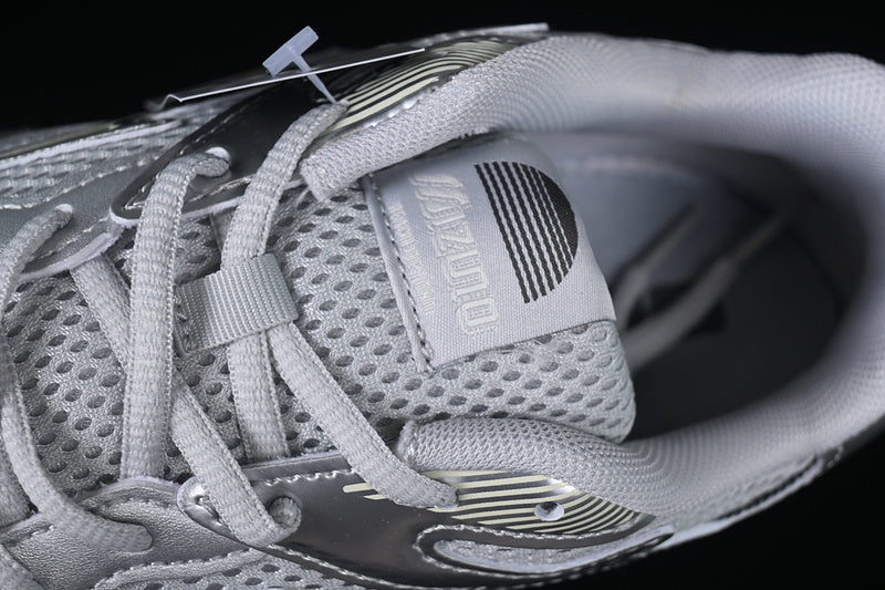 Mizuno Speed 2K [D1GH222917]