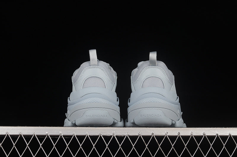 Balenciaga Triple S [W2FW14700]