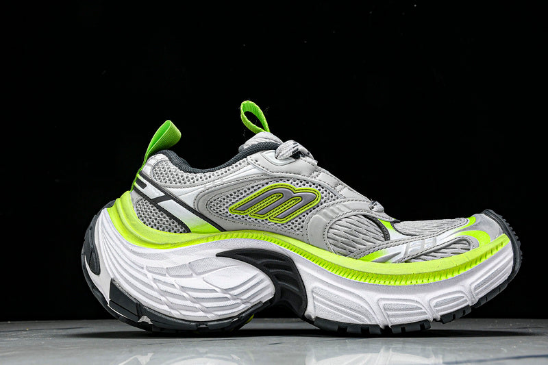 Balenciaga 6XL Sneaker [W2MV21937]