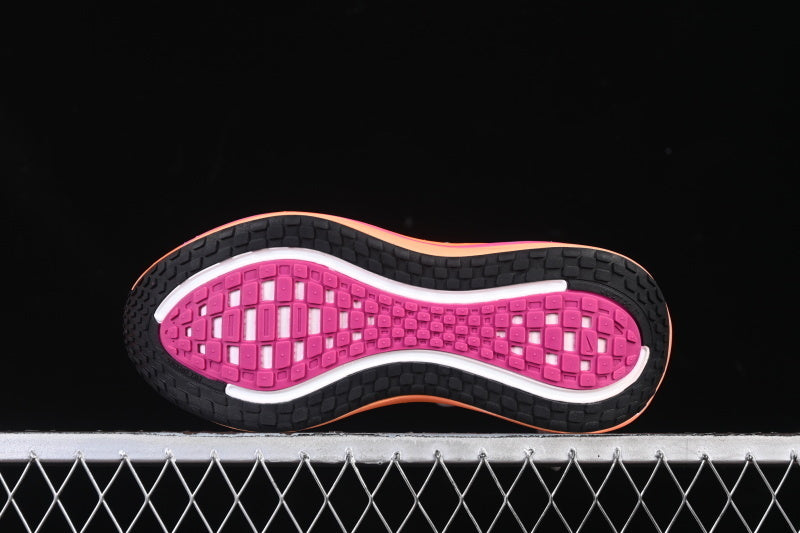 Nike Air Zoom Vomero Plus [HV8154-104]