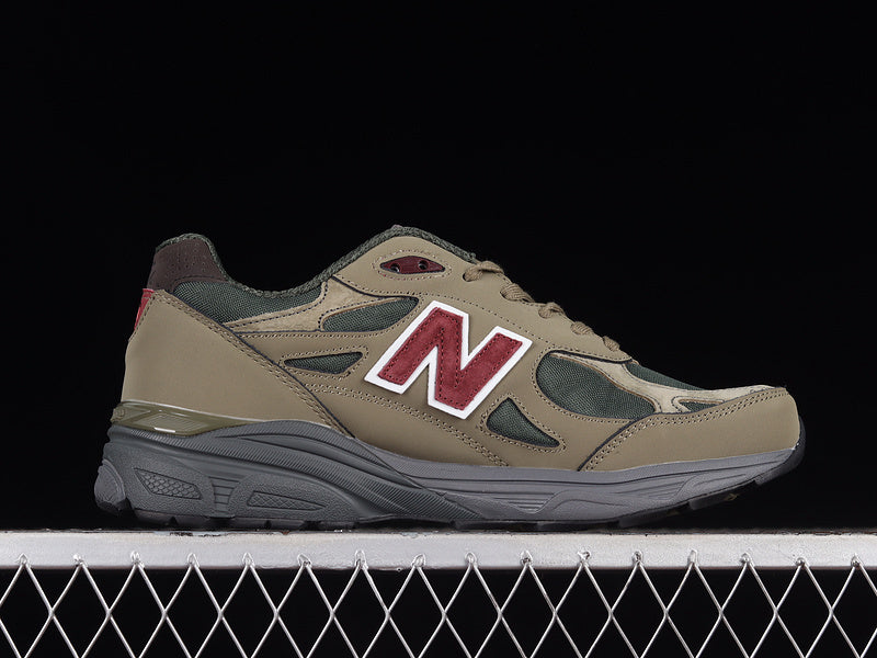 New Balance 990v3 [M990GP3]