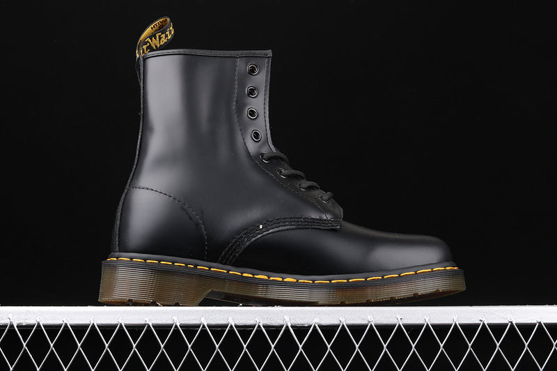 Dr. Martens 1460 Martin Boots [11822006]