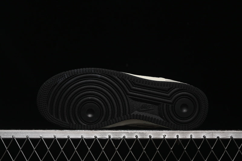 Nike Air Force 1 ’07 Low LV [SC0601-557]