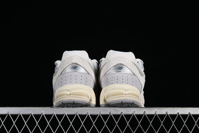 New Balance 2002R [M2002REK]
