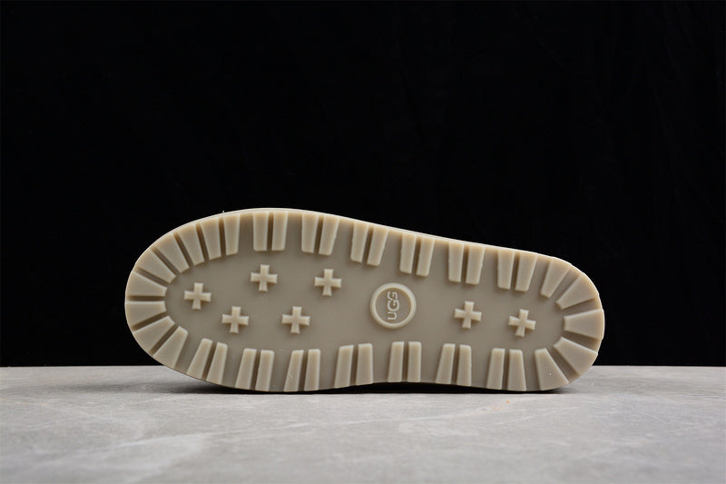 UGG Classic Mini Lace-Up Shoes [Dune Color/Dune Color/Light Brown]