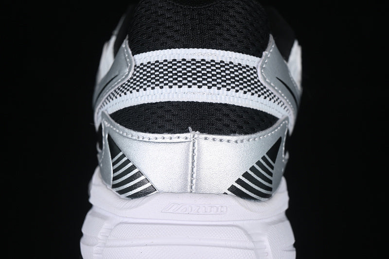 Mizuno Speed 2K [D1GH222909]