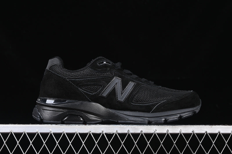 New Balance 990v4 [M990BB4]