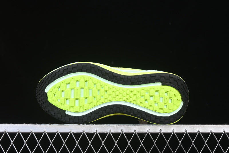 Nike Air Zoom Vomero Plus [HV8150-800]