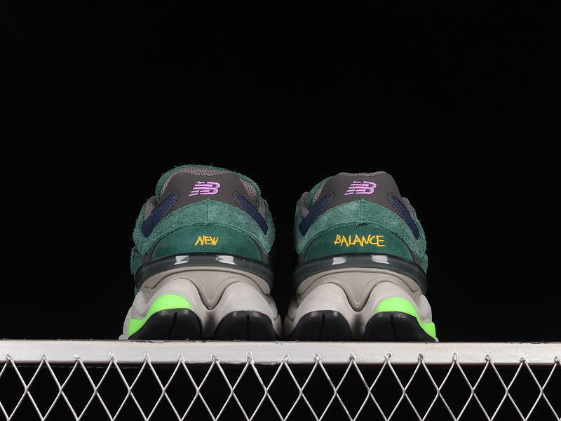 New Balance 9060 [U9060GRE]