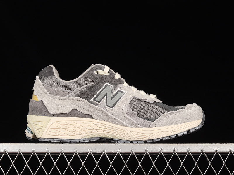 New Balance 2002R [M2002RDA]