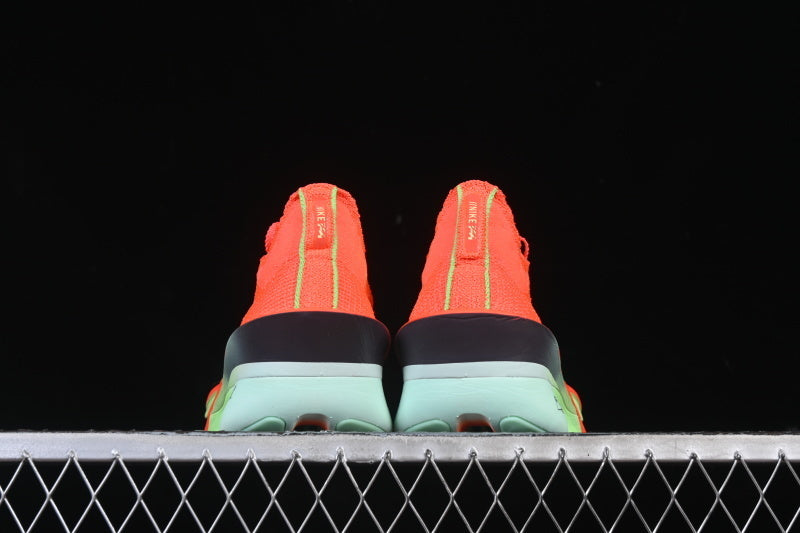 Nike Alphafly 3 [FD8311-600]