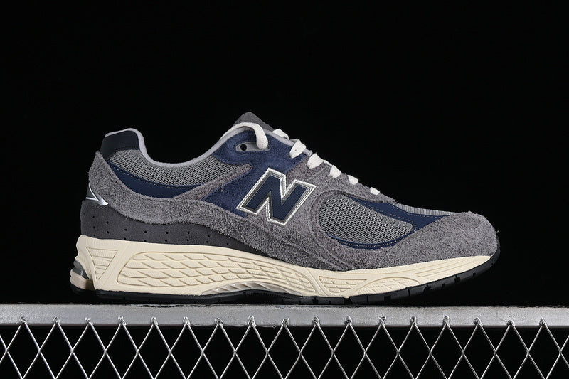 New Balance 2002R [M2002REL]
