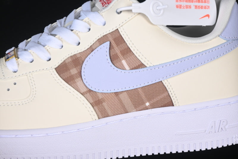 NIKE AIR FORCE 1 07 LOW