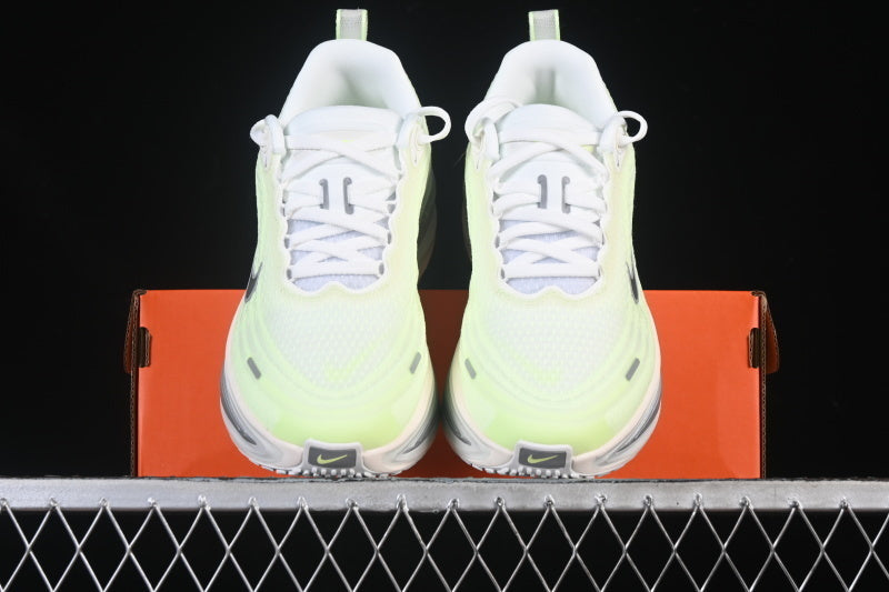 Nike Air Zoom Vomero Plus [HV8154-103]