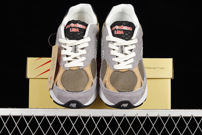 New Balance 990v3 [W990TG3]