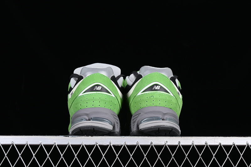 New Balance 2002R “Good Vibes Pack” [M2002RGZ]