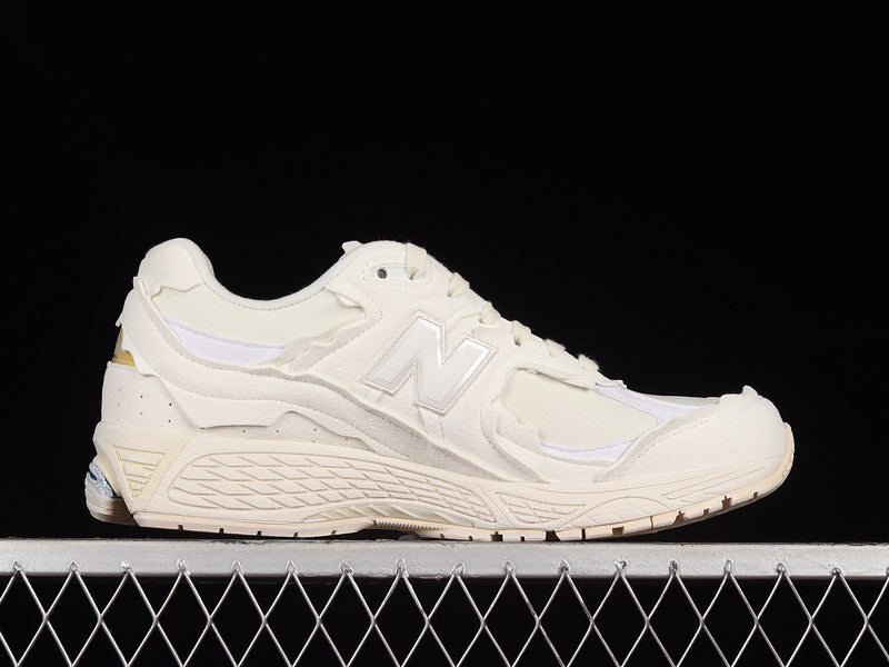 New Balance 2002R Protection Pack [M2002RDC]