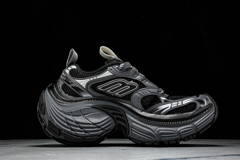 Balenciaga 6XL Sneaker [W2MV29511]