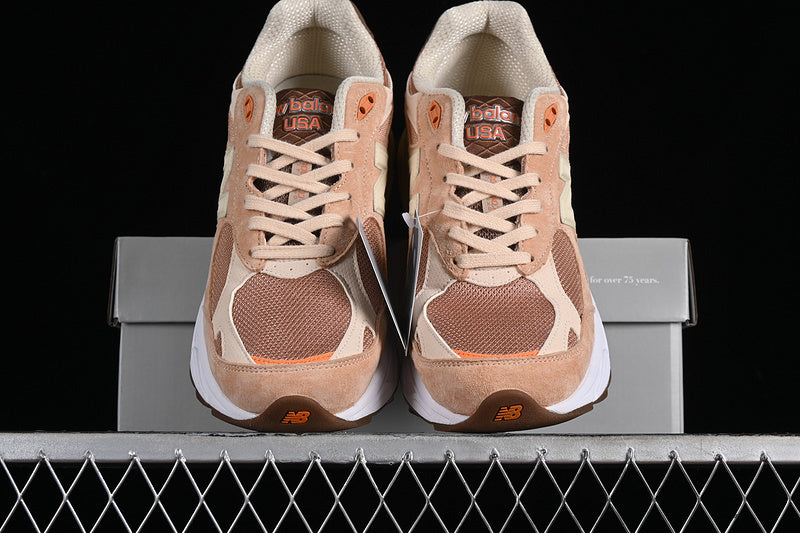 New Balance 990v3 [M990SZ3]