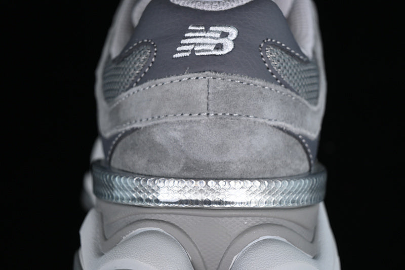 New Balance 9060 [U9060GG]