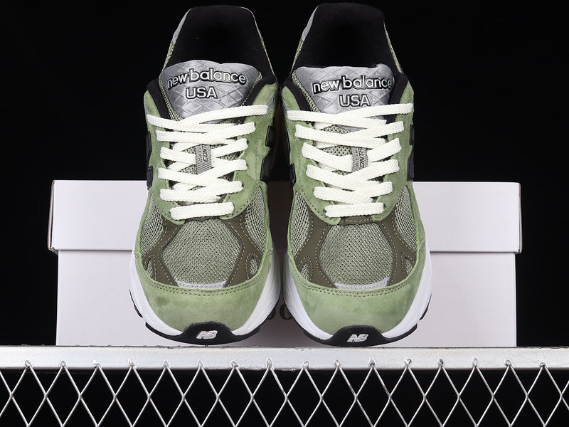 New Balance 990v3 [M990JD3]