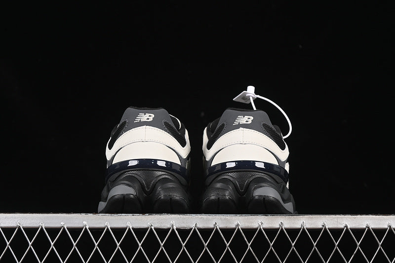 New Balance 9060 [U9060ZBS]