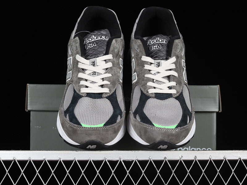 New Balance 990v3 [M990MC3]