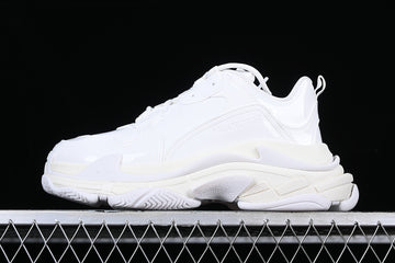 Balenciaga Triple S [W2PAA9000]
