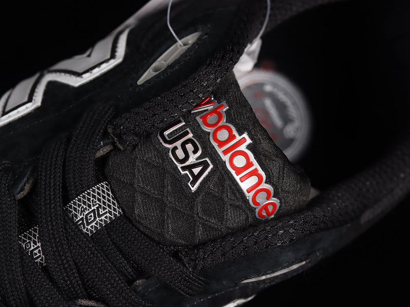 New Balance 990v3 [M990BS3]