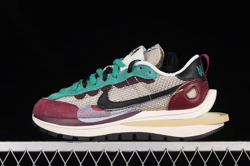 Nike x Sacai VaporWaffle [DD3035-200]