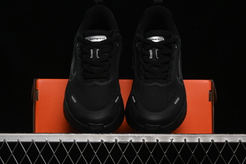 Nike Air Zoom Vomero Plus [HV8150-003]