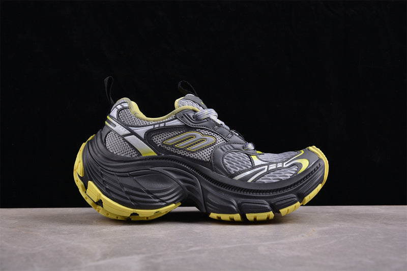 Balenciaga 6XL Sneaker [W2MV20511]