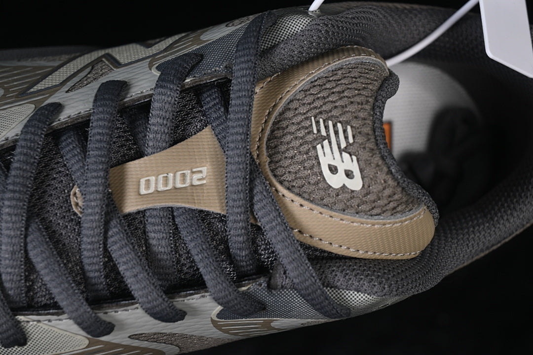 New Balance 2000 [U20004JQ]