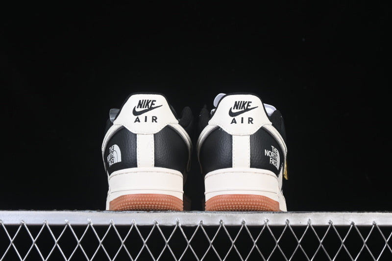 Nike Air Force 1 ’07 Low [SM6188-114]