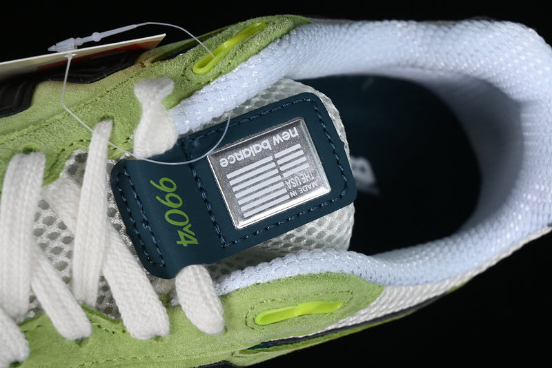 New Balance 990v4 [M990NB4]