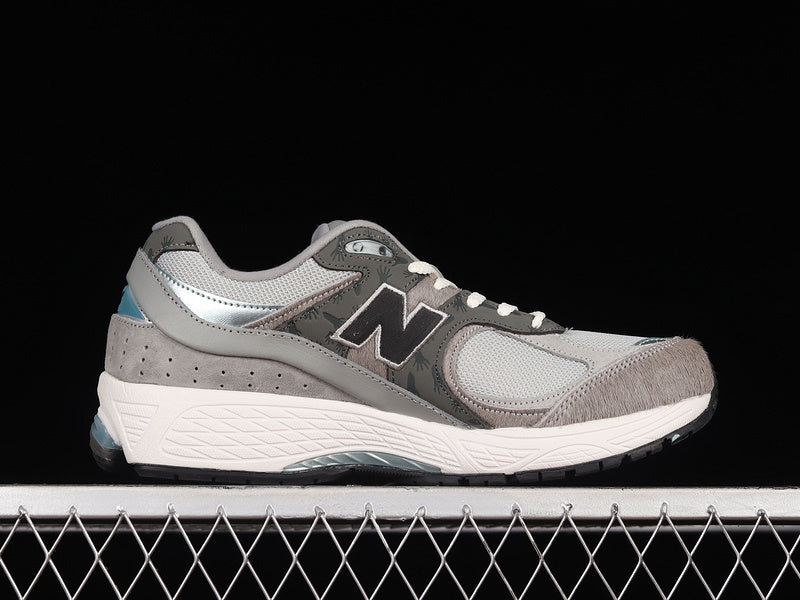 New Balance Atmos x 2002R “Shibuya Rat” [M2002RAT]