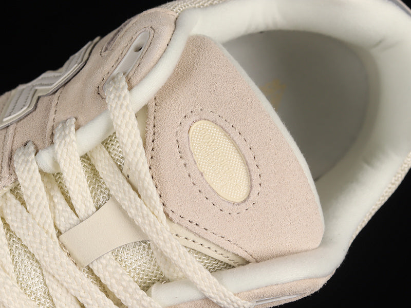 New Balance 2002R [M2002RCC]